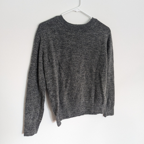 Long sleeve gray sweater - Picture 1 of 4